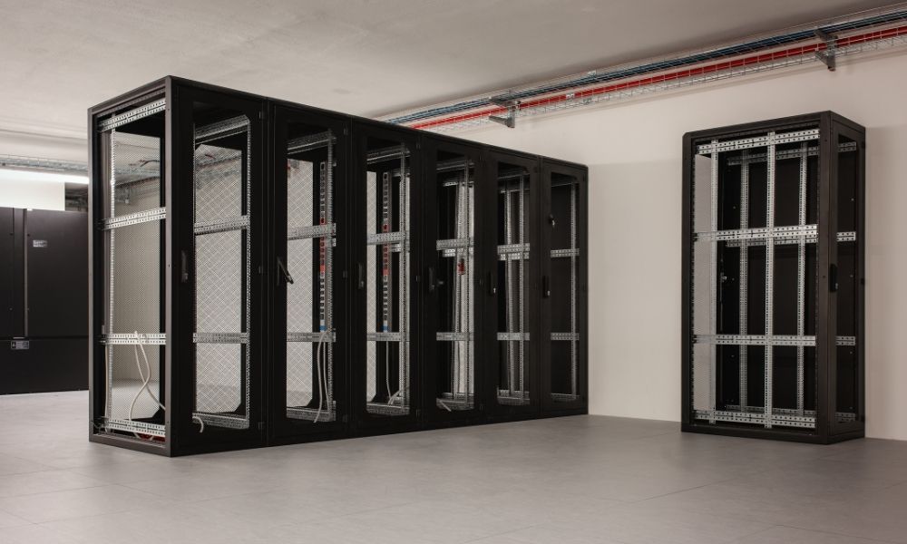 The Different Types of Server Racks Pros and Cons CloudCow