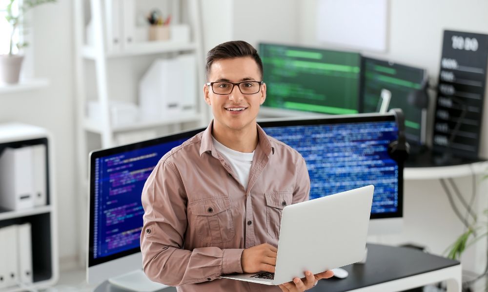 It Roul's The Importance of IT Roles in Manufacturing Companies - CloudCow